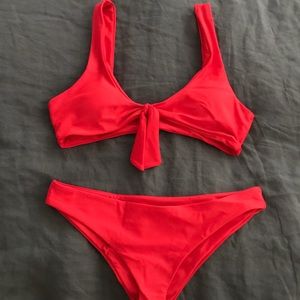 KNOT FRONT BIKINI SET